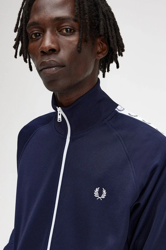 Олимпийка Fred Perry Taped Track Jacket